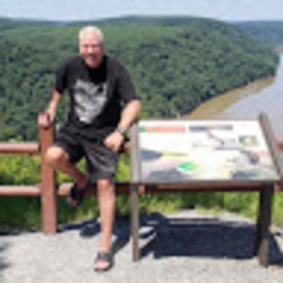 Meet your Posher, Brian - Picture 1 of 1